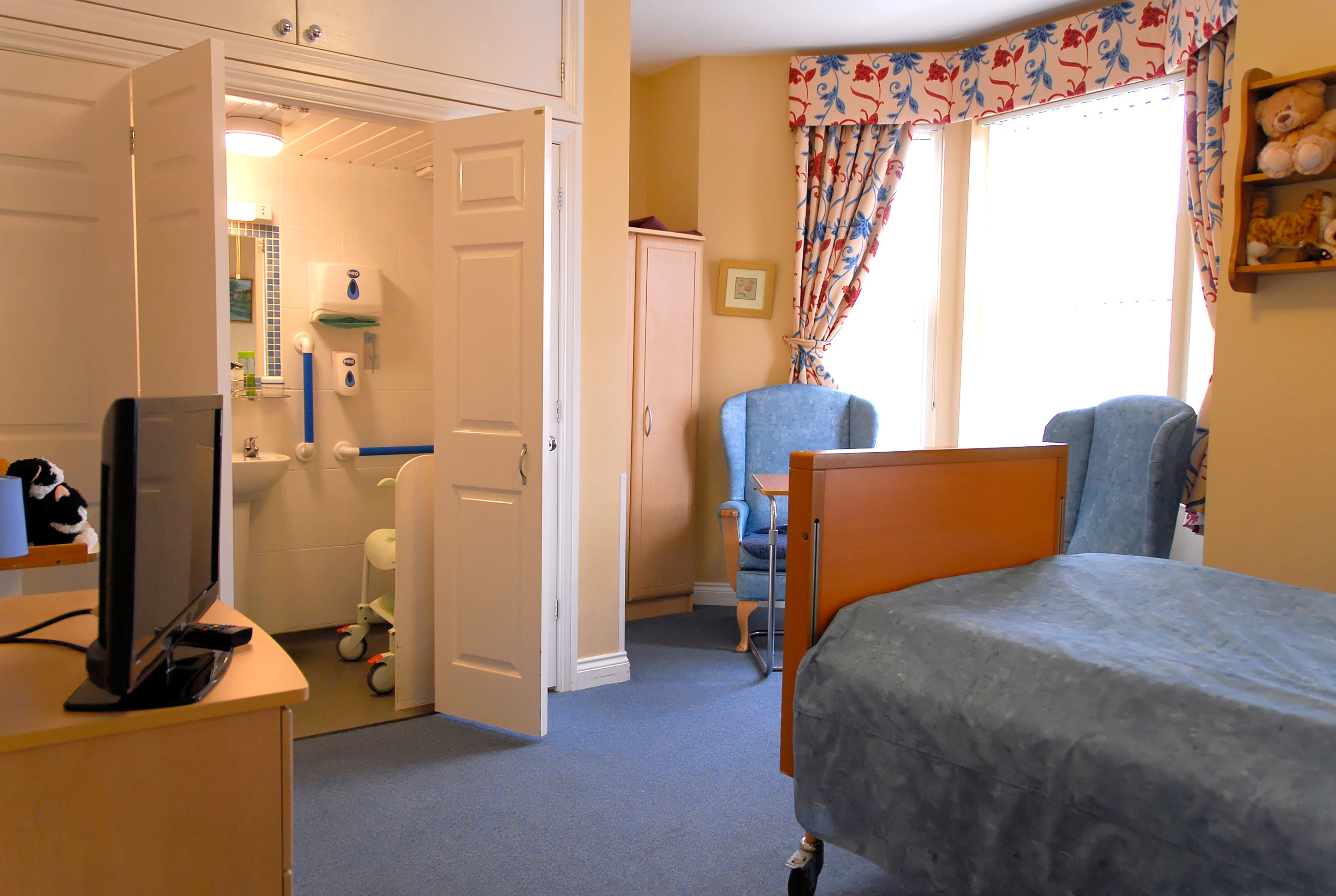 Room 27 L Albert House Nursing Home